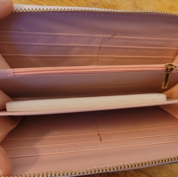 Colorful Wallet - Picture 2 of 2